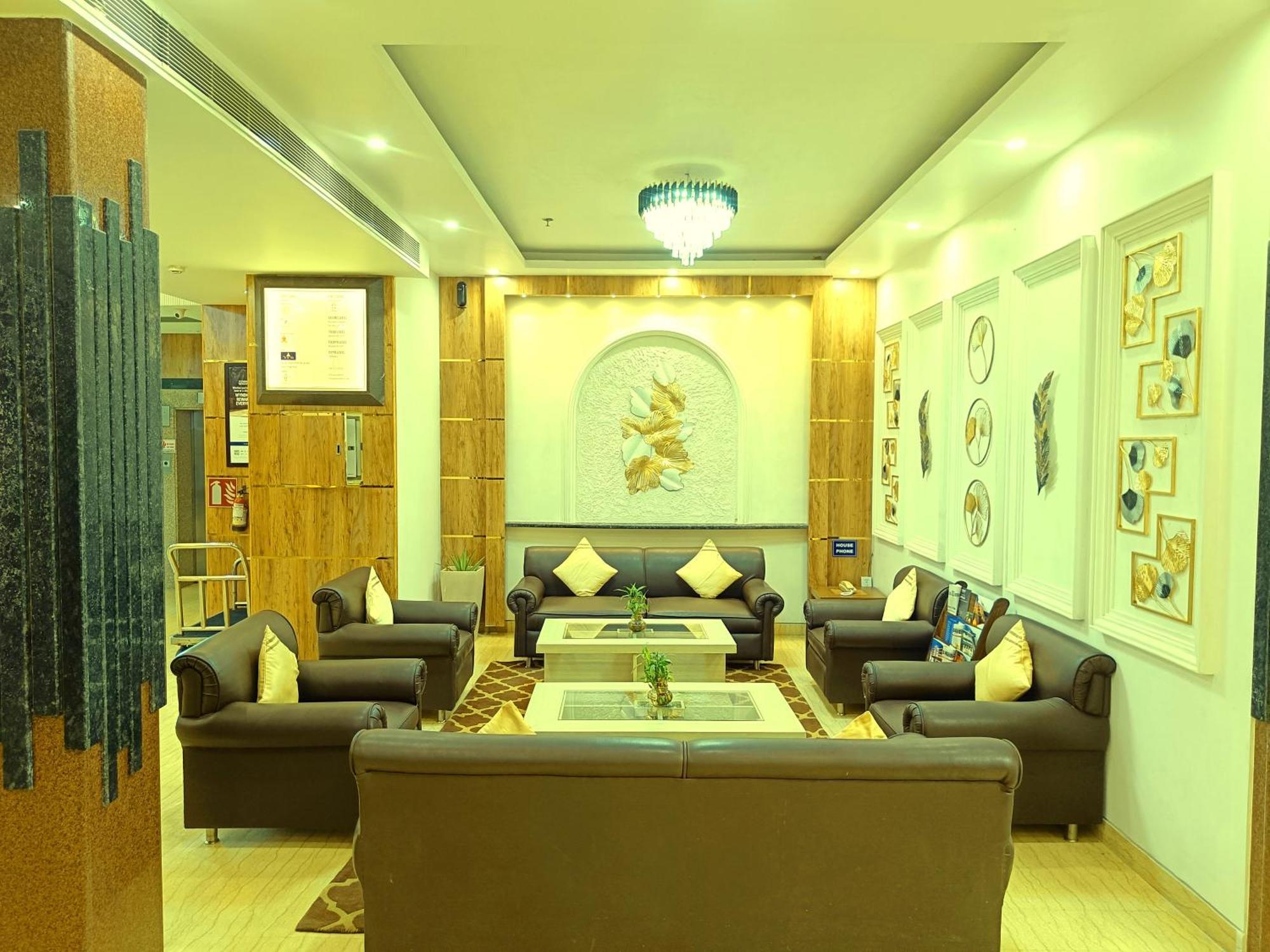 尼玛纳戴斯酒店 外观 照片