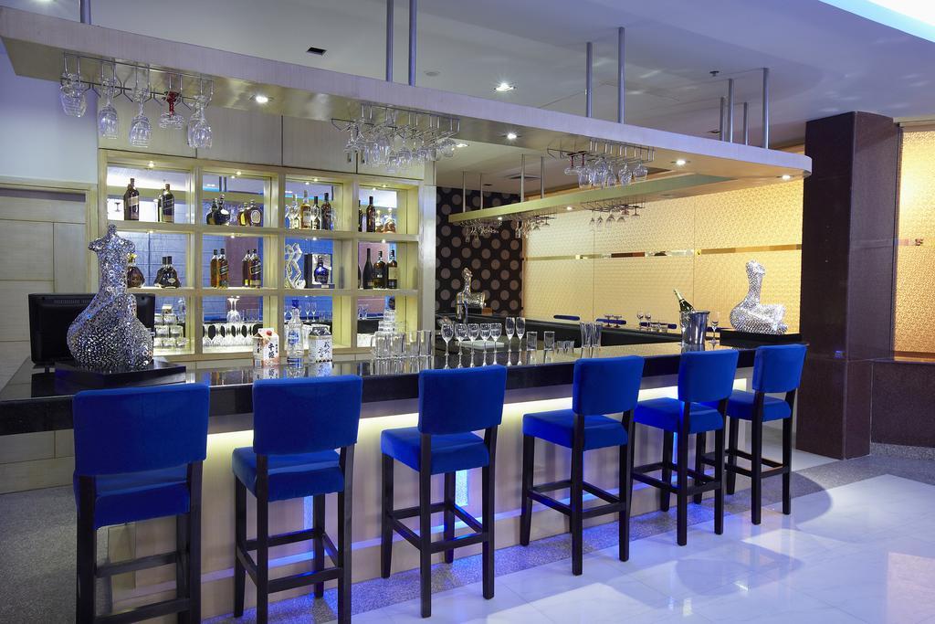 尼玛纳戴斯酒店 外观 照片